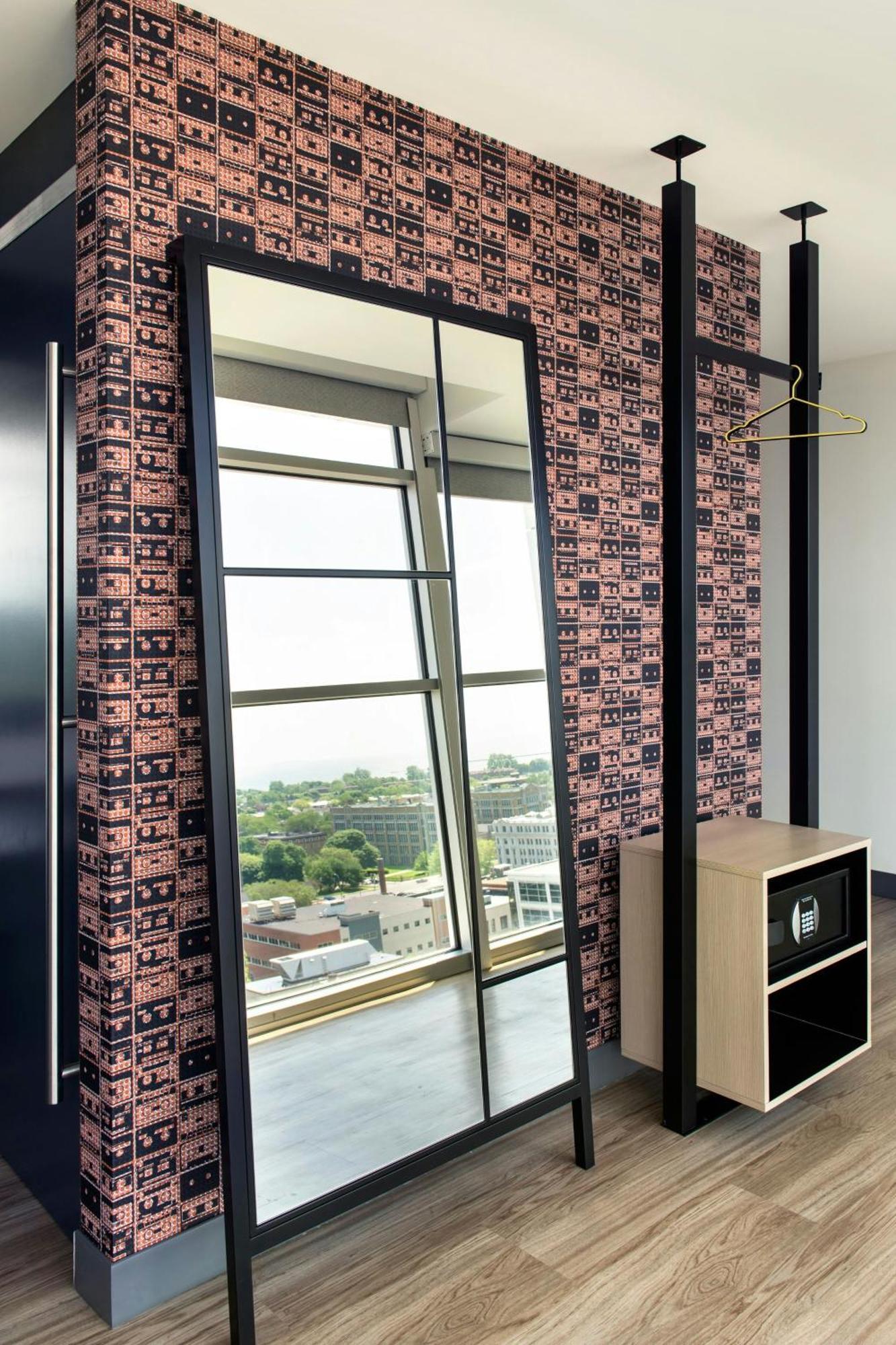 Aloft View, Guest room, 1 King
